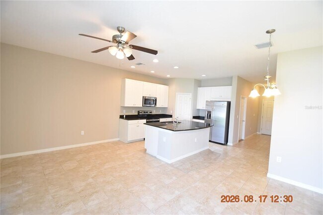 Building Photo - 7031 Woodchase Glen Dr