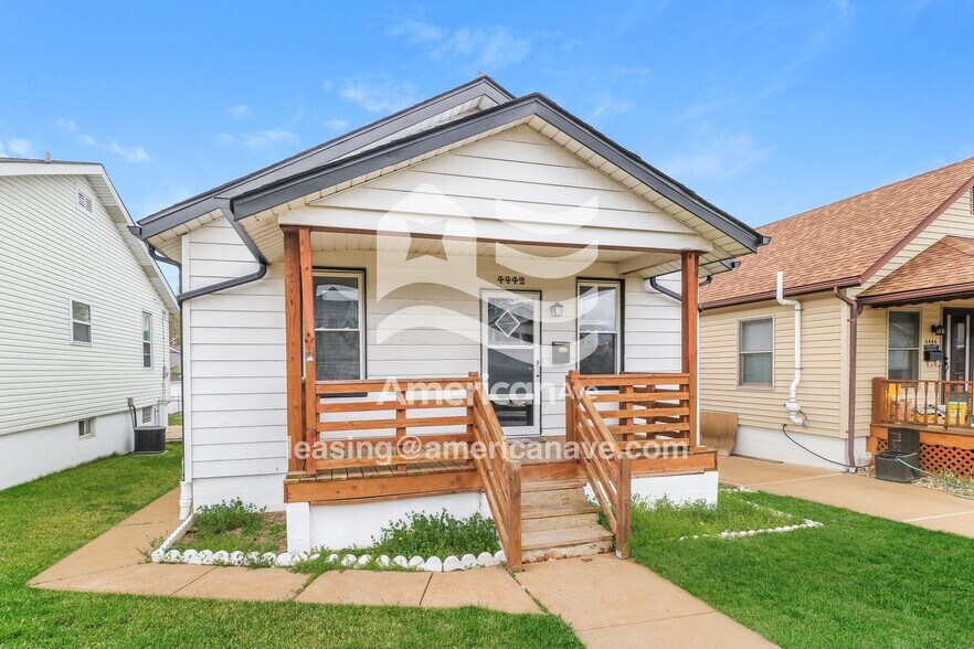 Building Photo - 4442 Bingham Ave