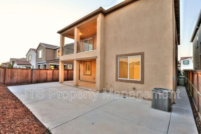Building Photo - 3606 Nuestra Ave