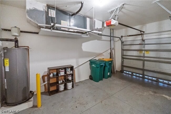 Building Photo - 7009 Romana Way