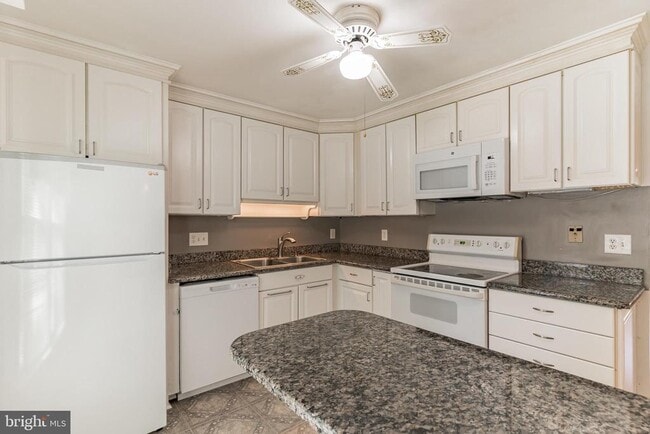 Building Photo - 7422 Adams Park Ct