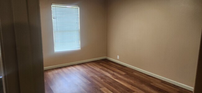 Building Photo - 6519 De Priest St