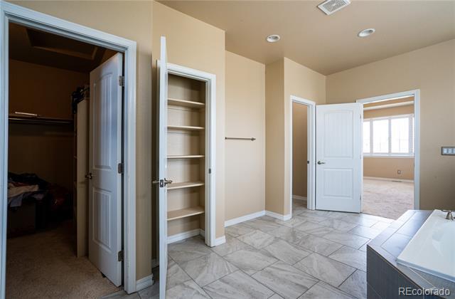Building Photo - 10546 Mount Lincoln Dr