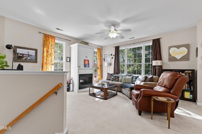 Building Photo - 3523 Kudrow Ln