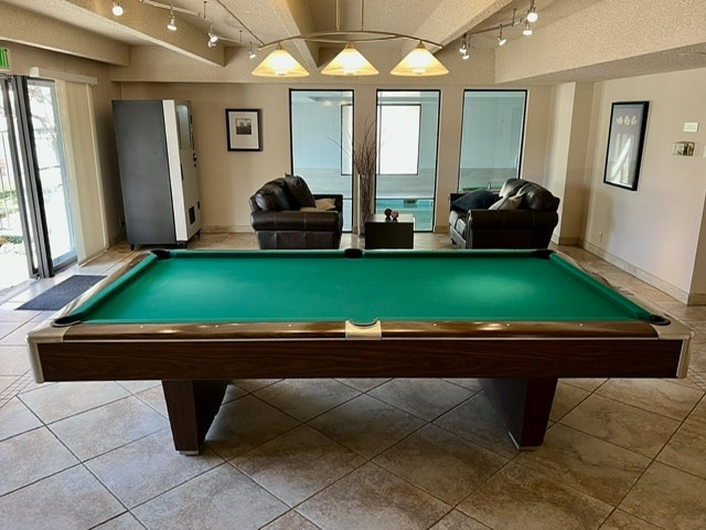 Building Photo - 777 N Washington St