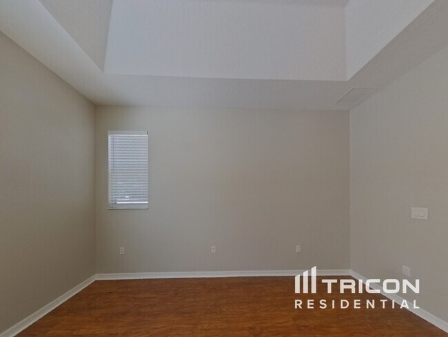 Building Photo - 33246 Irongate Dr