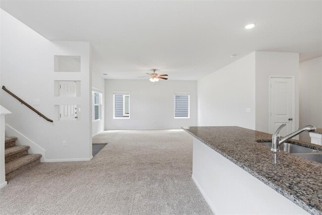 Building Photo - 141 Everglades Dr