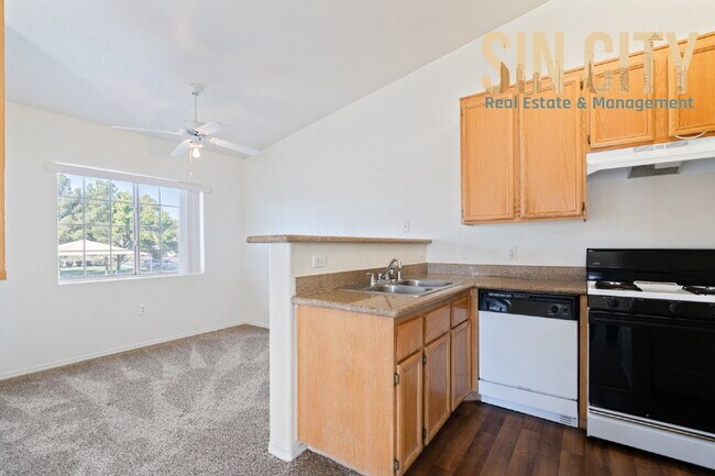 Building Photo - "Spacious 3-Bedroom Condo Oasis with 2 Baths in Vibrant Las Vegas!"