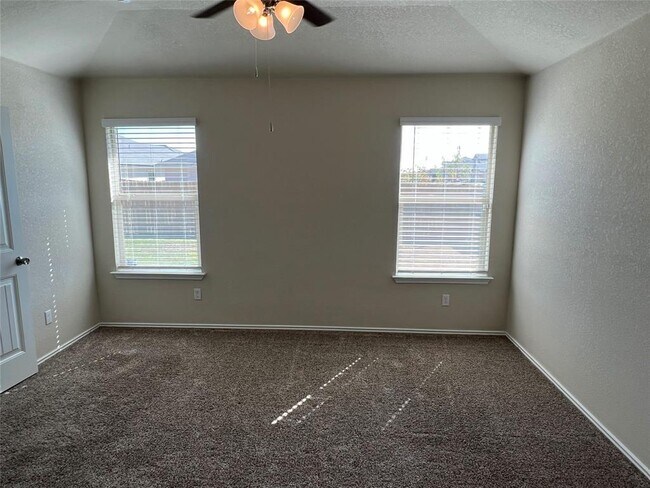Building Photo - 1140 Ibis Falls Loop