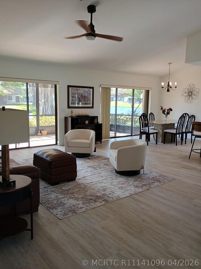 Building Photo - 16843 Boca Delray Dr
