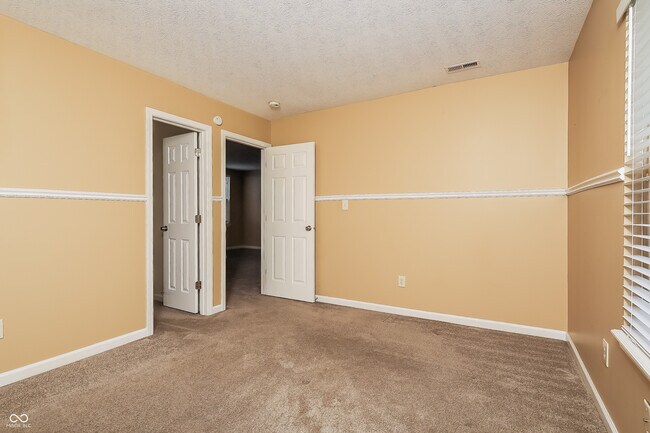 Building Photo - 11553 Glenn Abbey Ln