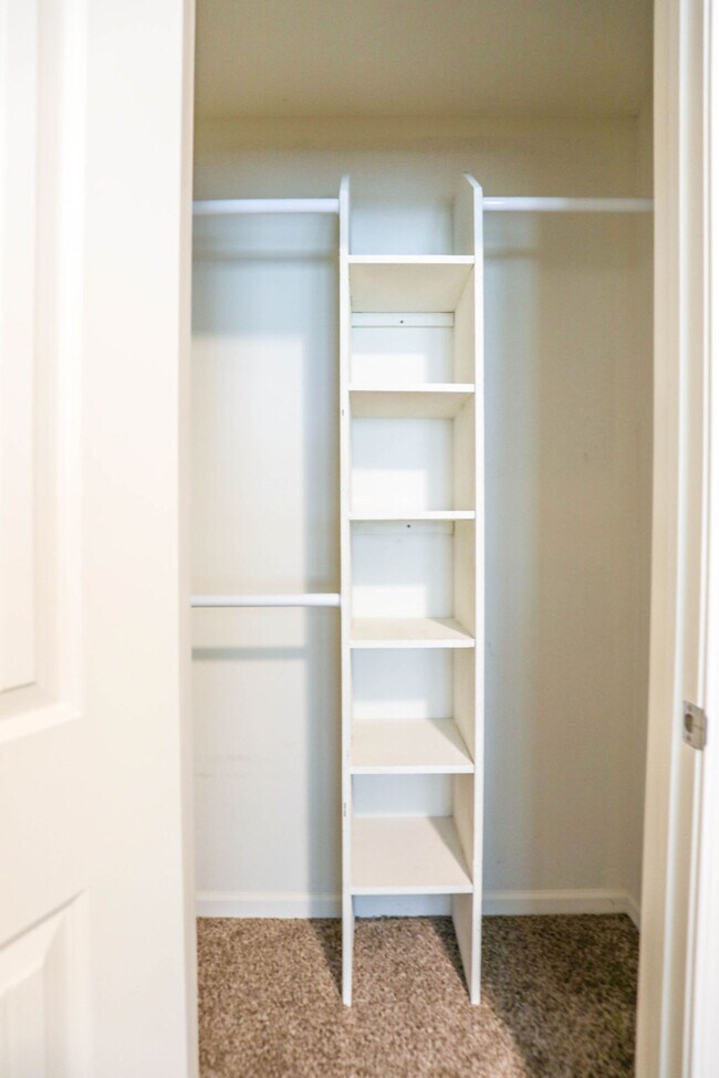 Building Photo - 1330 S Pennsylvania Ave