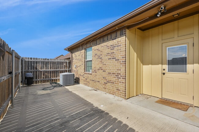 Building Photo - 3509 General Pkwy