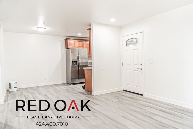 Building Photo - 505 E Rialto Ave