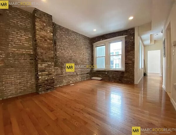 Building Photo - 89 Endicott St