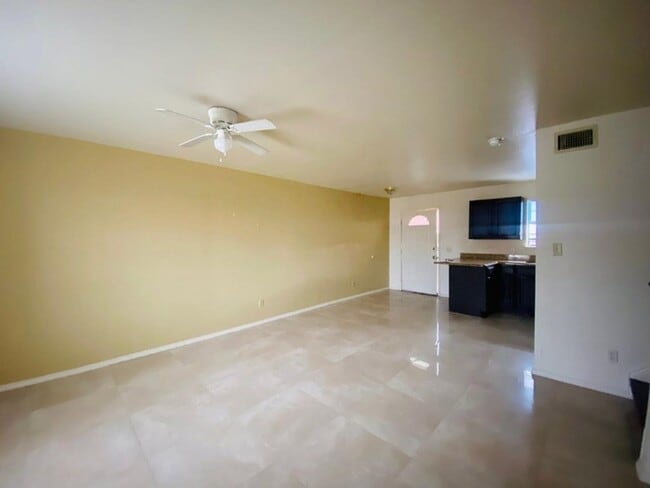 Building Photo - 2903 Patzcuaro Dr