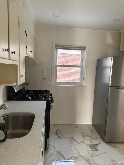 Building Photo - 106 Bregman Ave