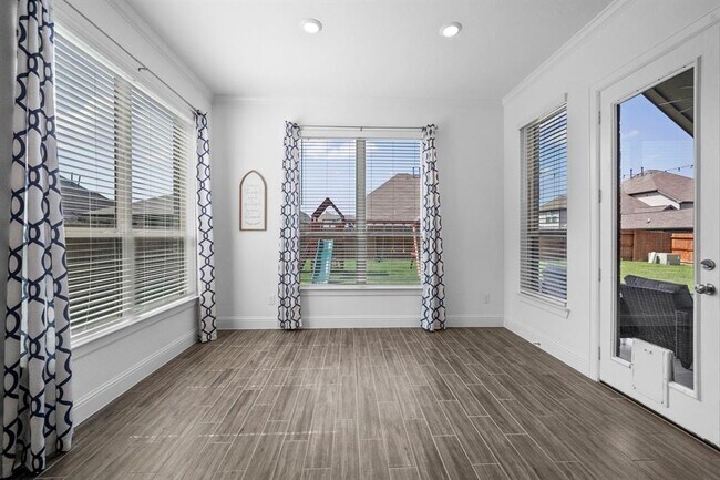Building Photo - 20222 Liberty Run Dr