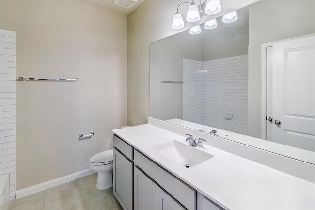 Building Photo - 113 Watercourse Wy