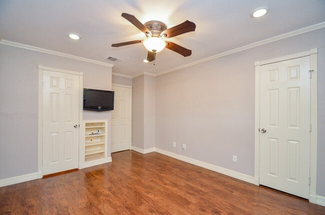 Building Photo - 12123 Ryewater Dr