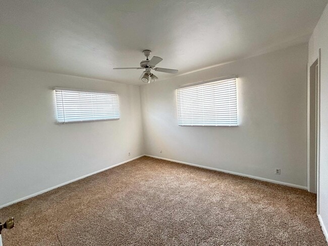 Building Photo - Highland Estates