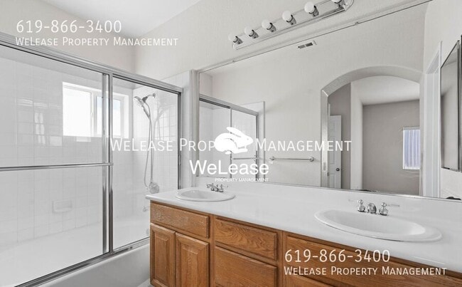 Building Photo - 10898 Caminito Arcada