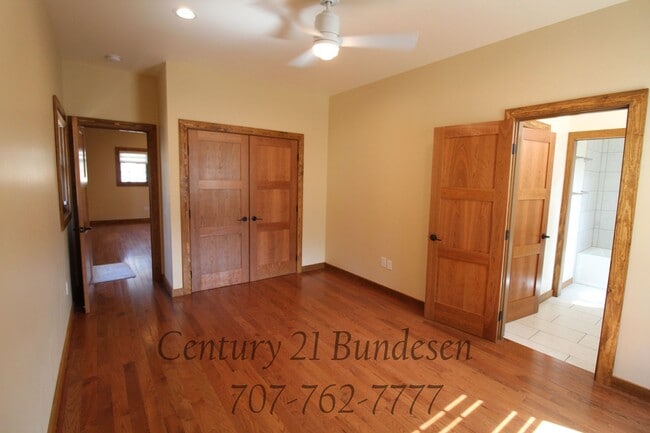 Building Photo - Beautiful Energy Efficient Home