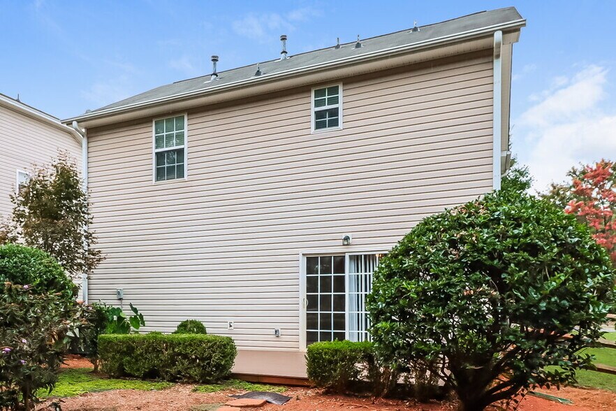 Building Photo - 12332 Cumberland Cove Dr