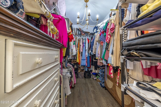 Building Photo - 8400 Dockside Pl