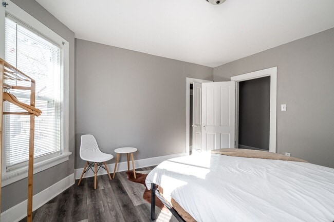 Building Photo - Rare Frederick Townhouse Unit - across from Whole Foods, St. Mary's, Bradford Beach