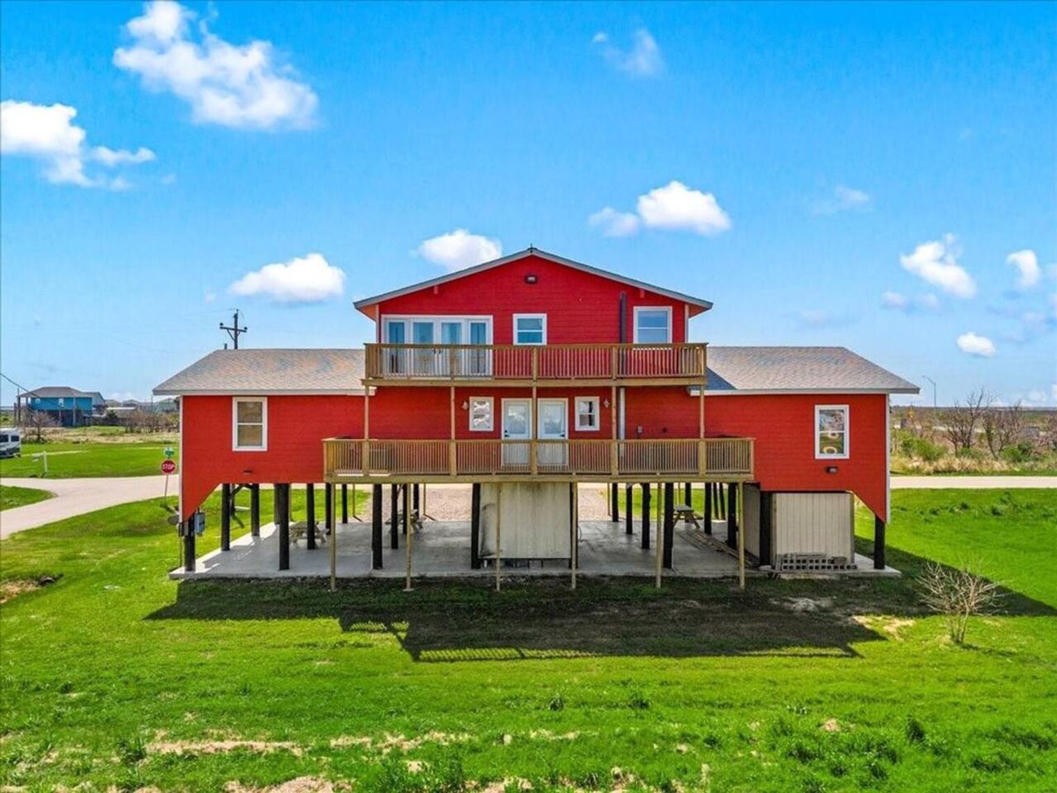 Building Photo - 920 17th St