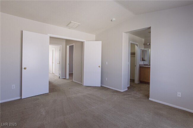 Building Photo - 7920 Hornbeam Ct