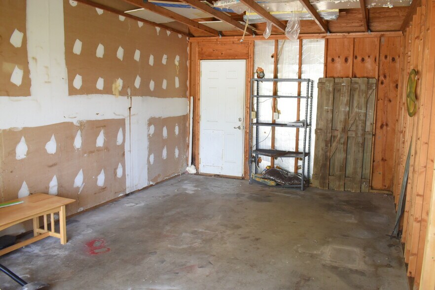Building Photo - 3210 Sky Ct
