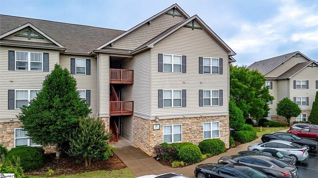 Primary Photo - 1412 Harts Ridge Dr