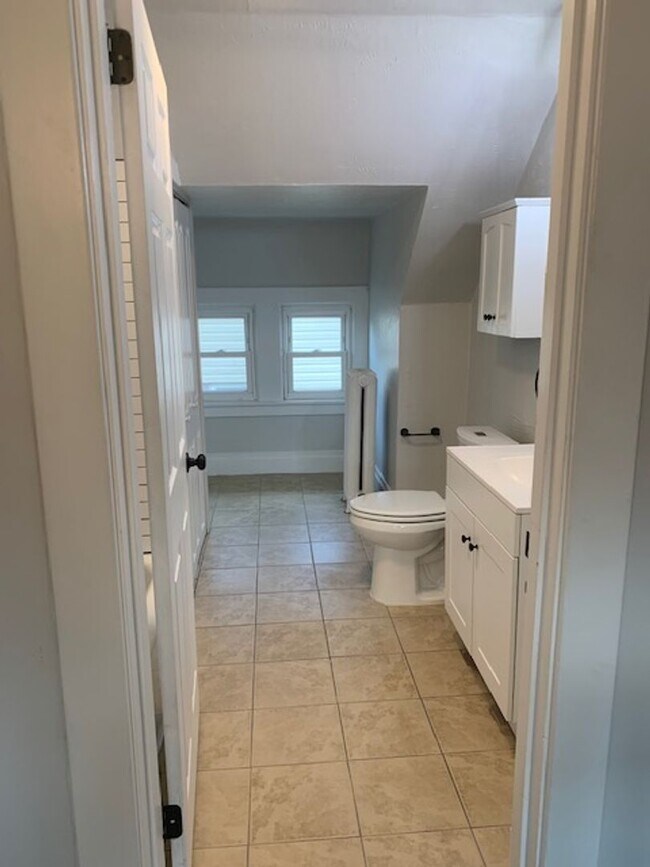 Building Photo - 1201 Creedmoor Ave