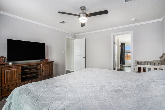 Building Photo - 151 Piper Path