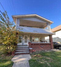 Building Photo - 18119-18119 Olympia Rd