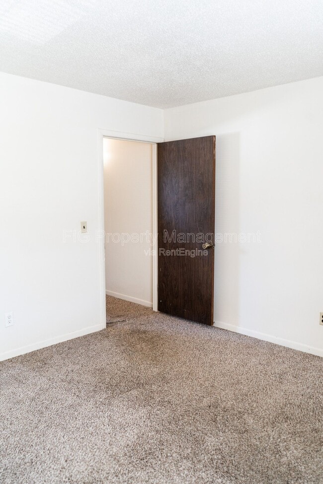 Building Photo - 3104 E Gov John Sevier Hwy