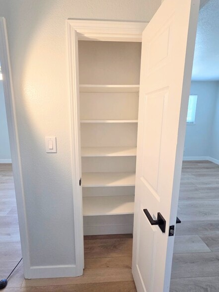 Building Photo - 228 Carmillita Way