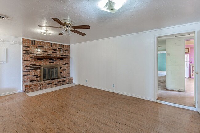 Building Photo - 12662 W 61st St