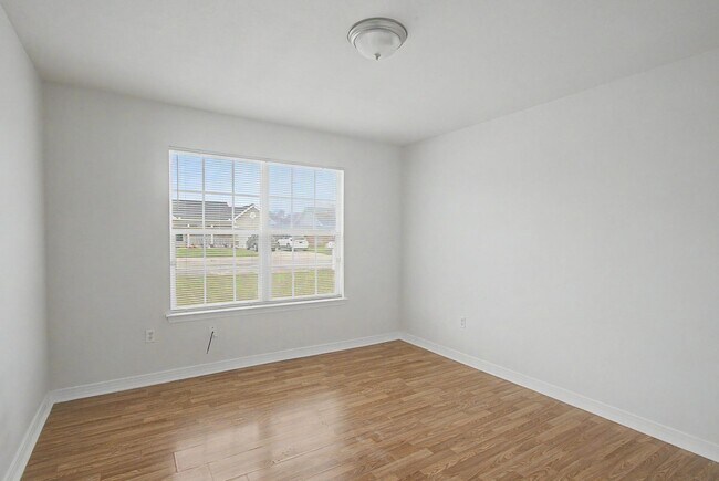 Building Photo - 11312 Jessica Dr
