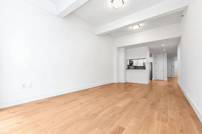 Building Photo - 1 bedroom in New York NY 10007