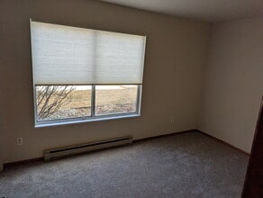 Building Photo - 3465 Lochwood Dr