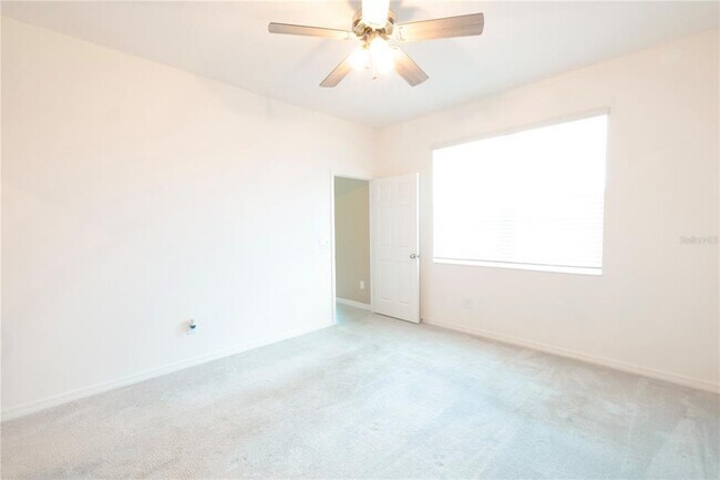 Building Photo - 2203 Pigeon Plum Dr