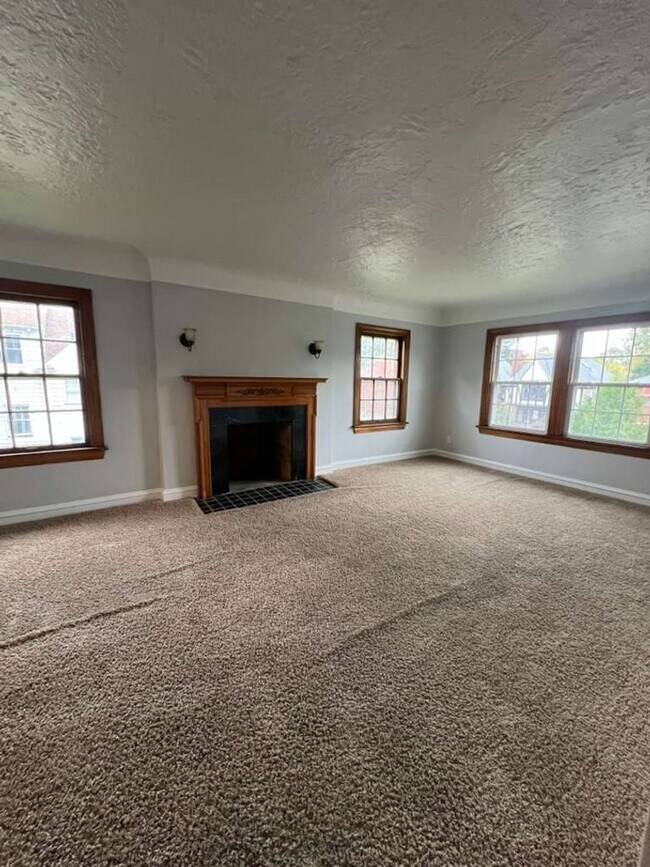 Building Photo - 3536 Daleford Rd