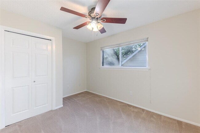 Building Photo - 8203 Beaver Brook Ln