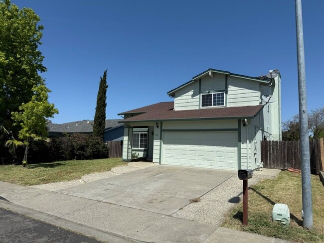 Building Photo - Modern 4 Bedroom 2 Story Suisun *Star Rentals