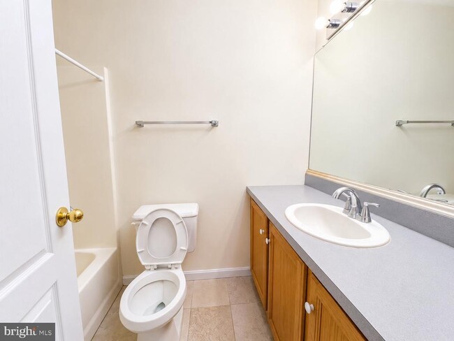 Building Photo - 1302 Ponderosa Dr