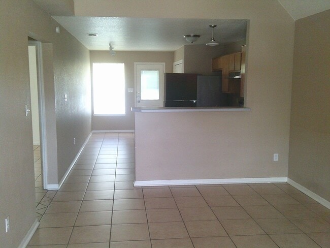 Building Photo - 3511 Westwood Dr