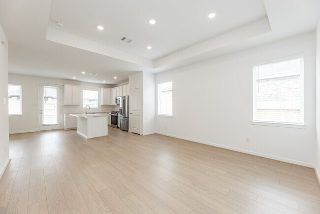 Building Photo - 9723 Rialto Hts Dr